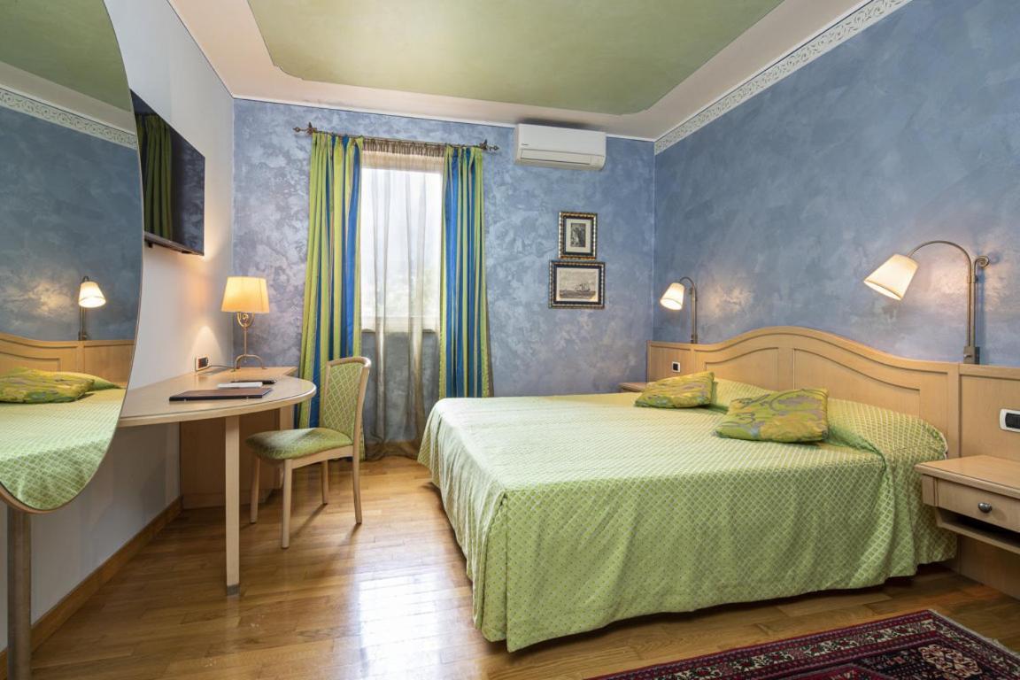 Luis Hotel