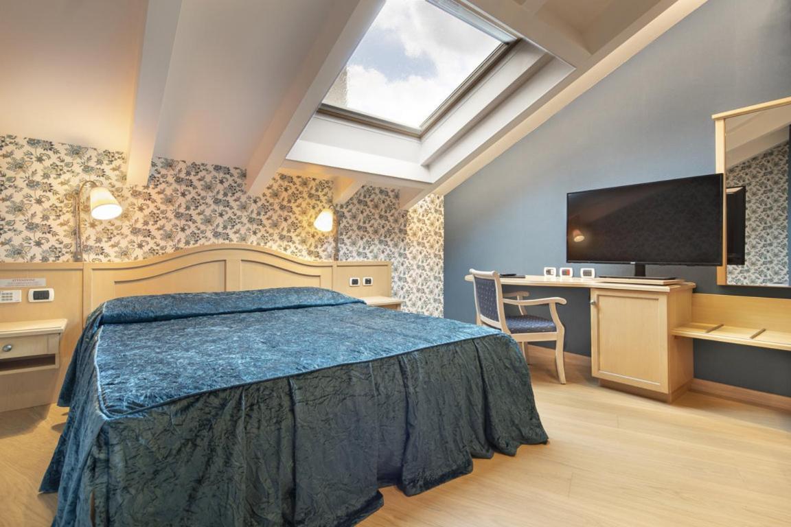 Luis Hotel 4*