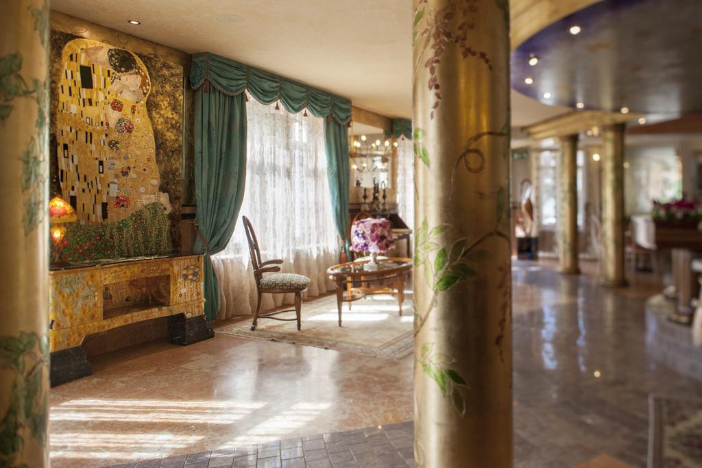 Hotel Luis 4*
